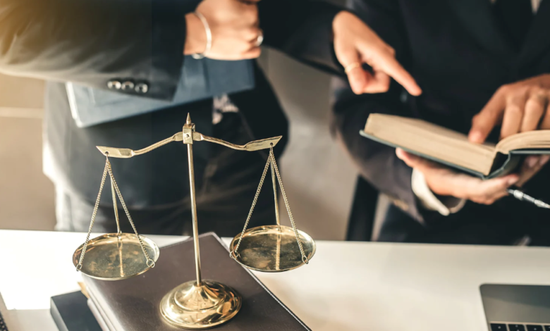 How a Criminal Defense Lawyer Can Help with Drug Charges