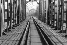 radiant market track beam