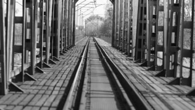 radiant market track beam